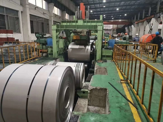 Coil di acciaio inossidabile laminato a freddo 430 Ferrite Steel Roll 2B BA Finish per strutture resistenti agli acidi